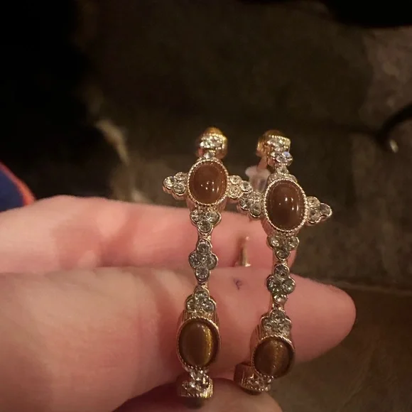 Tigers Eye Elegant Brown and Gold Women's Earrings - Picture 14 of 14